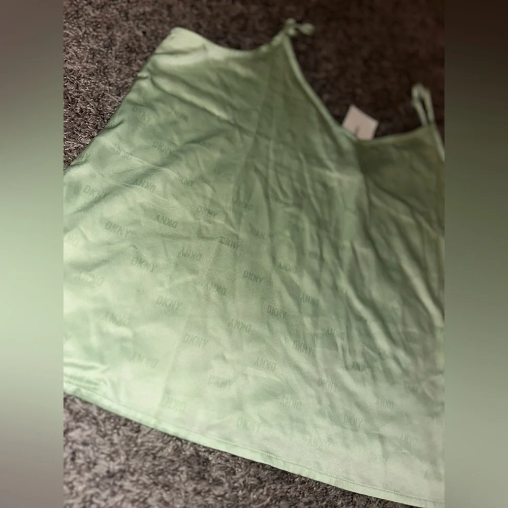 Women’s DKNY Mint Green Sexy Silky 2-Piece Short Tank Loungewear Set Size XL NWT